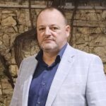 Δημήτρης Χουλιάρας: «Τιμούμε τις γυναίκες που τολμούν…»