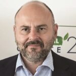 ΤΕΕ: Σώθηκε της πικροδάφνης ο ανθός από το μαζικό ξερίζωμα στις πόλεις μας