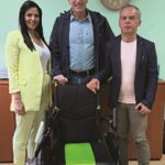 Δωρεά αμαξιδίου από Αλέξανδρο Μάνο στο νοσοκομείο Άρτας