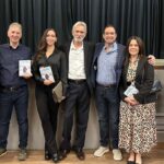 Γιάννης Καλπούζος. Φωτίζει τον κόσμο και την πόλη μας